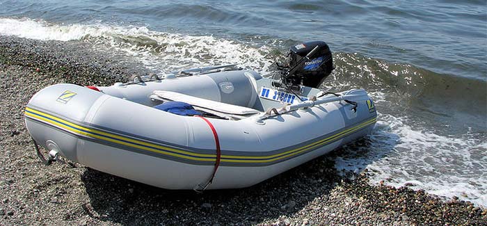 Inflatable powerboat