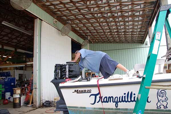 A Skilled Worker from Lelands Marine Working on Mako