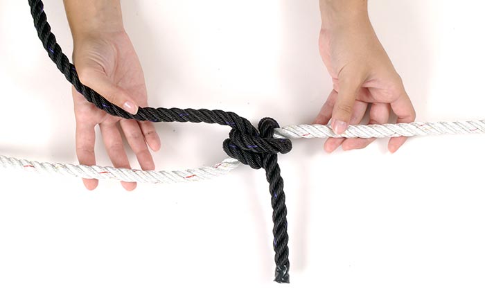 Rolling hitch finished knot
