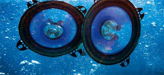 Stereo speakers underwater