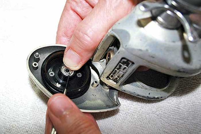 5 Steps to Clean Roro Spool Bearings for Baitcasting Reel 