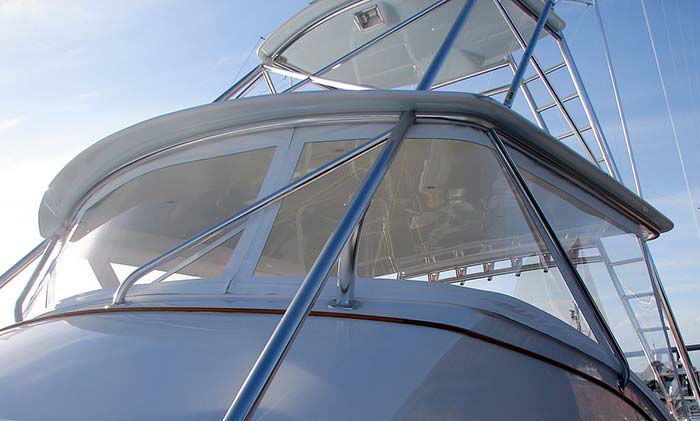 Vinyl boat windshield