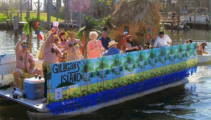 Gilligan's Island-themed boat
