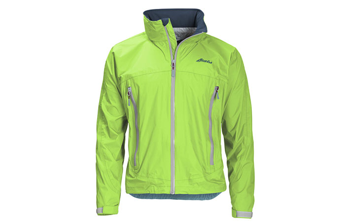 Jackets: The Latest Trends In Boating Outerwear | BoatUS