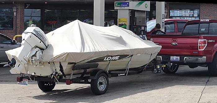 Covered powerboat