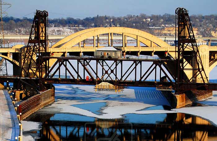 Minneapolis is a city of bridges