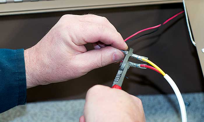 Crimping connections