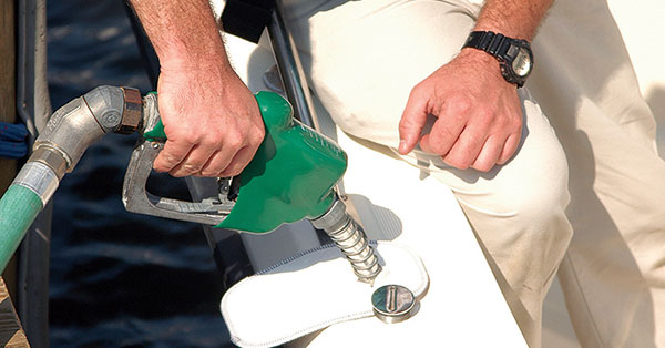 How To Safely Fuel A Boat | BoatUS