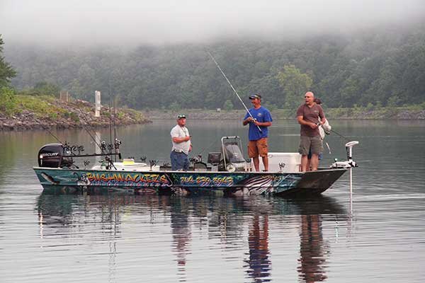 Fishing Tennessee's Clinch River - BoatUS Magazine