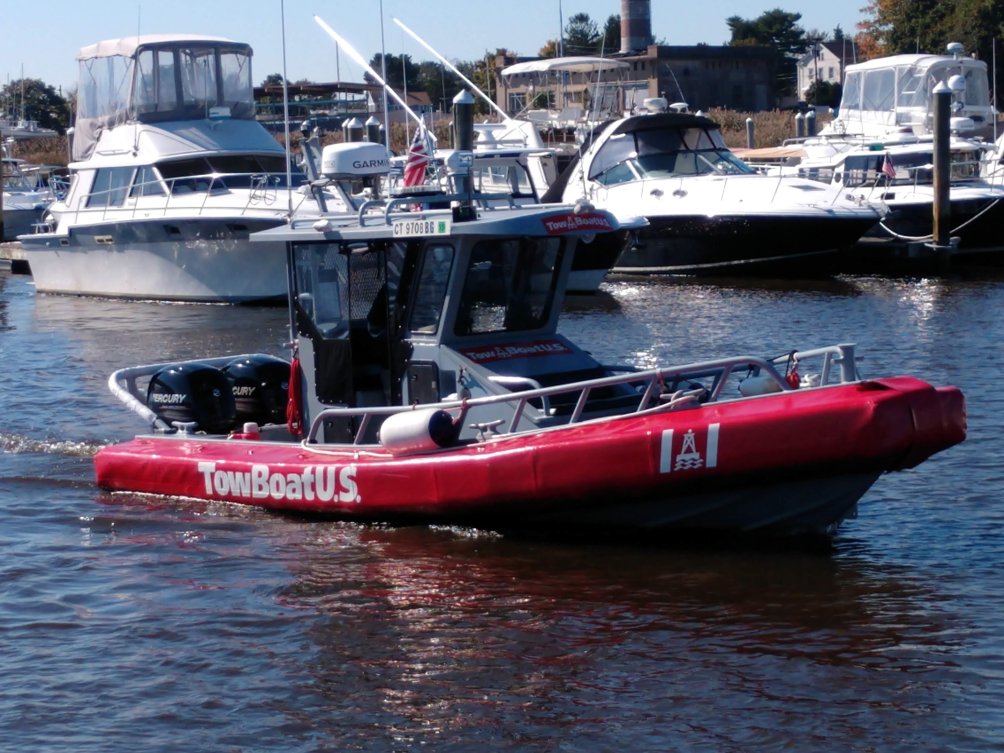 An image of a TowBoatUS response vessel at TowBoatUS Bramford 